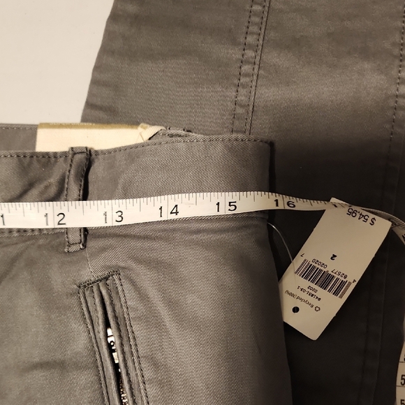 GAP NWT Charcoal Ankle-Length Women's Pants - Picture 5 of 8
